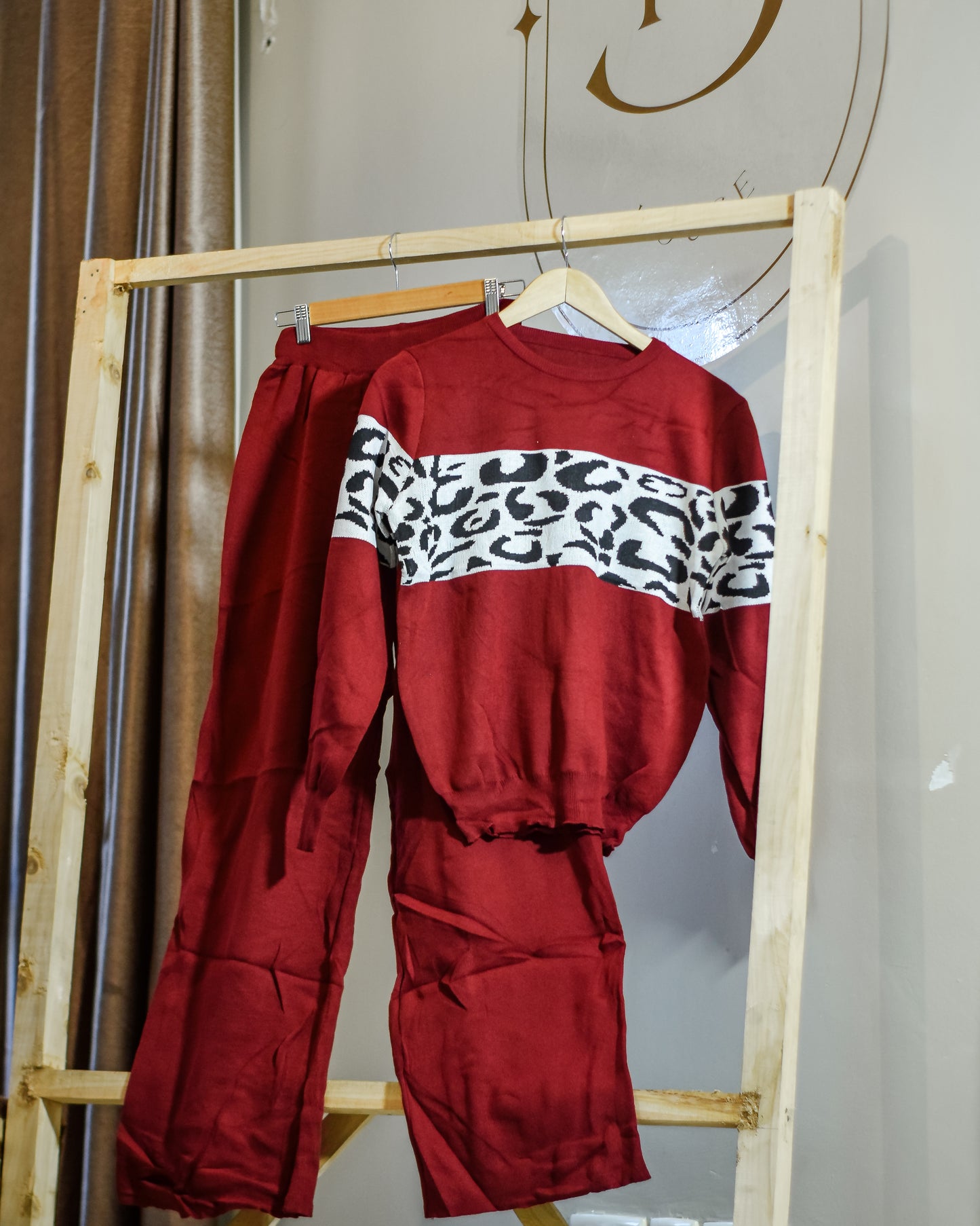 Two-Piece Knitted Sweater Top and Trouser Set (Animal Print Detail)