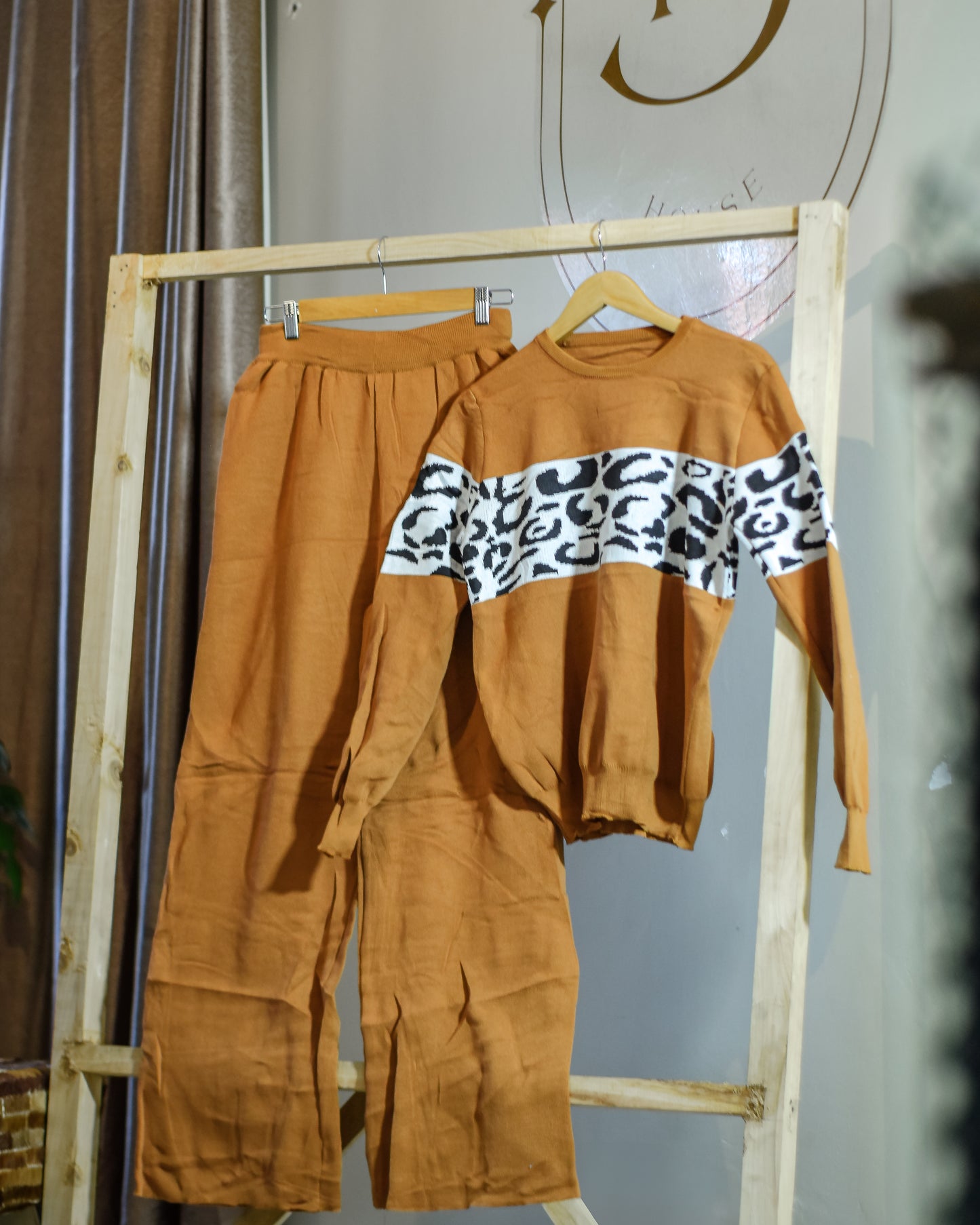 Two-Piece Knitted Sweater Top and Trouser Set (Animal Print Detail)