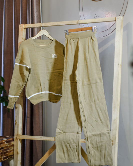 Two-piece Knitted top and trouser set (Loewe detail)